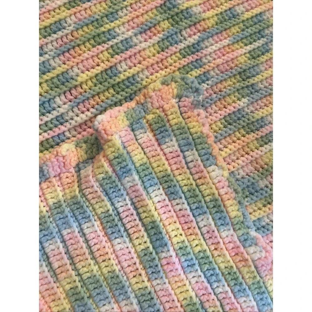 Baby  Crib Blanket Afghan Handmade Crochet‎ Knit Pastel Pink Blue Yellow Vintage
